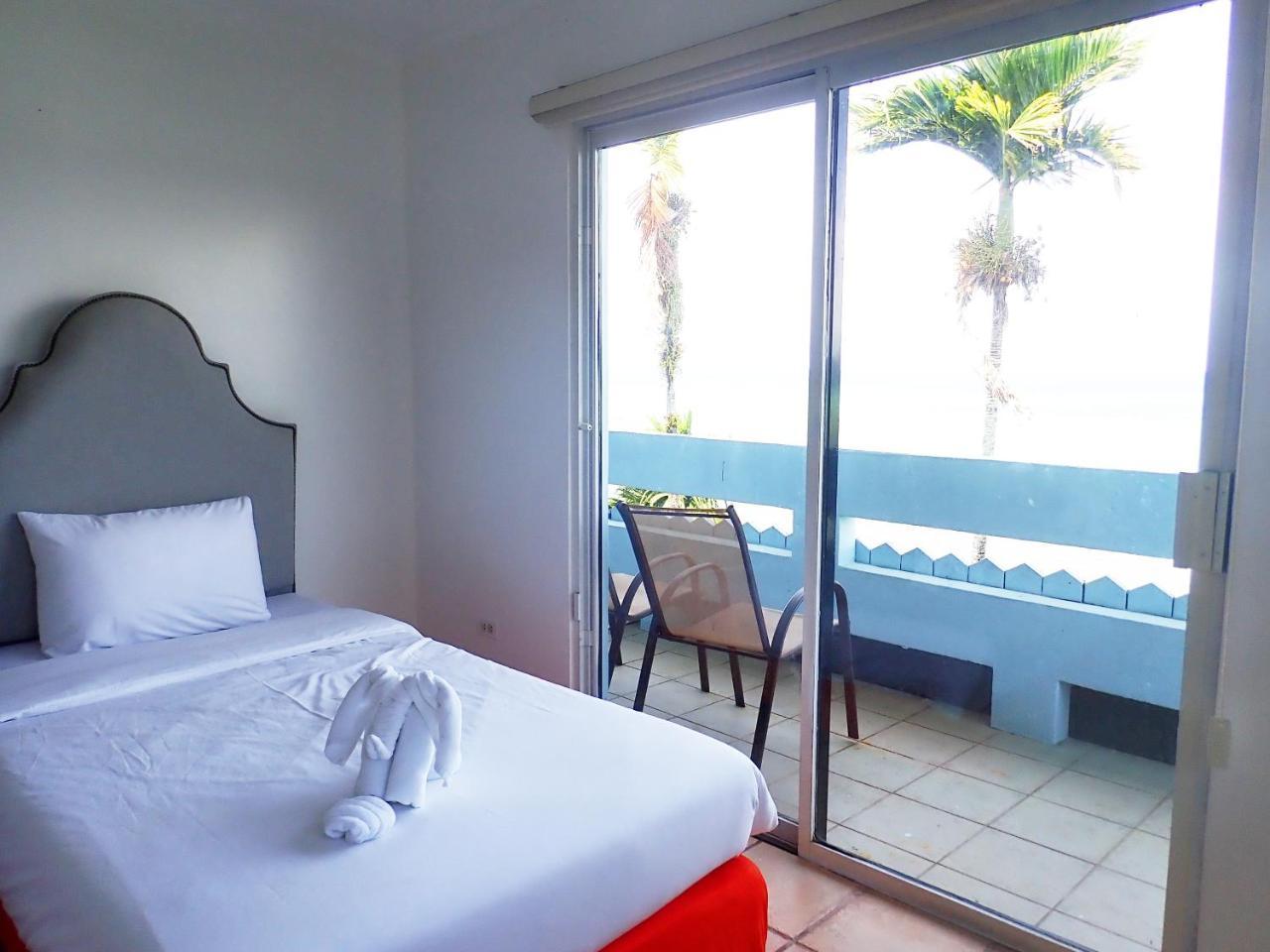Blue Ocean View Hotel Koror Ngoại thất bức ảnh